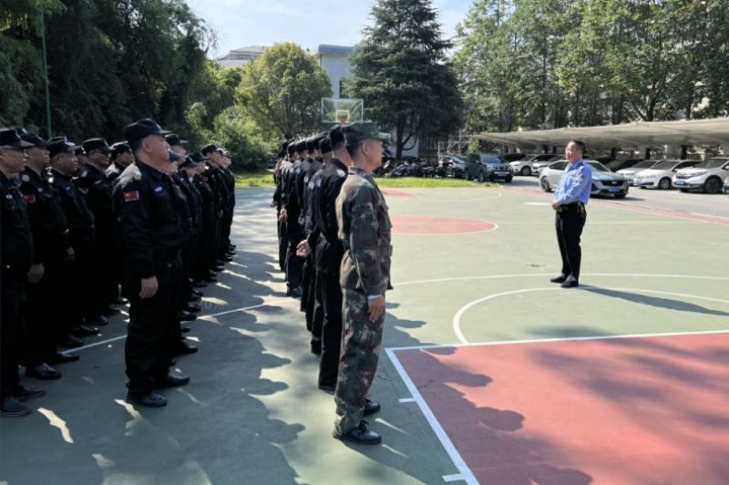 懷化藍(lán)盾保安服務(wù)有限公司,湖南保安服務(wù),湖南區(qū)域秩序維護(hù),湖南物業(yè)管理服務(wù) 懷化藍(lán)盾保安服務(wù)有限公司,湖南保安服務(wù),湖南區(qū)域秩序維護(hù),湖南物業(yè)管理服務(wù)