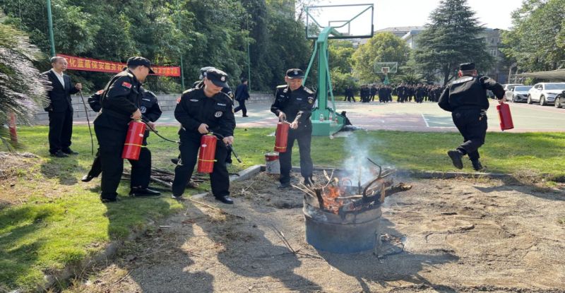 懷化藍(lán)盾保安服務(wù)有限公司,湖南保安服務(wù),湖南區(qū)域秩序維護(hù),湖南物業(yè)管理服務(wù) 懷化藍(lán)盾保安服務(wù)有限公司,湖南保安服務(wù),湖南區(qū)域秩序維護(hù),湖南物業(yè)管理服務(wù)